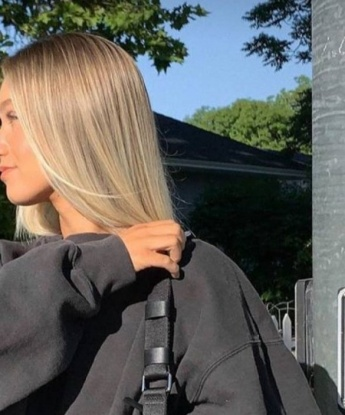 Молодая, стройная и игривая девушка ждет встречи с состоятельным мужчиной. Гарантирую приятное времяпрепровождение и море положительных эмоций! 10271, 25 лет