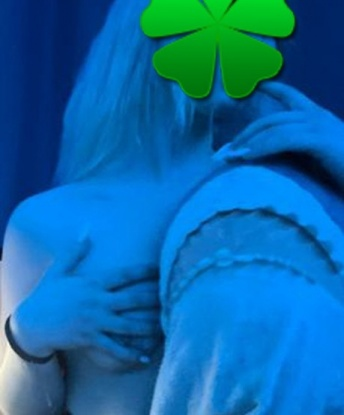 Молодая, стройная и гибкая красотка. Приглашу в гости порядочного мужчину для незабываемого отдыха. Готова подарить море удовольствия и страсти. Звони, не пожалеешь! 5309, 19 лет